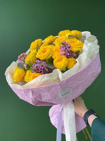 Букет Кустовые желтые розы в Киренске