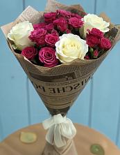 Букет Удивительный из роз в Киренске Букет цветов из:  Розы в Киренске