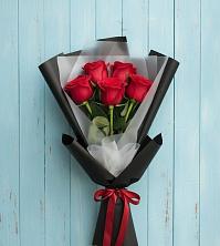 Букет в ритме города в Киренске Букет цветов из:  Розы в Киренске